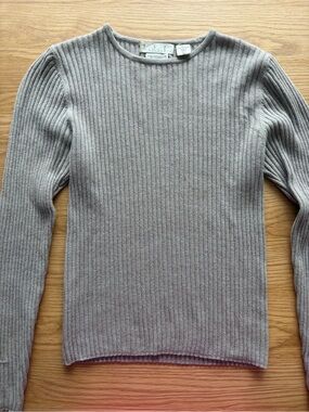 TSE Light Gray Ribbed Crew Neck Sweater